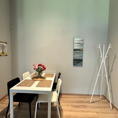Appartement Urban Breeze Aparment 1 à Athènes Extérieur photo