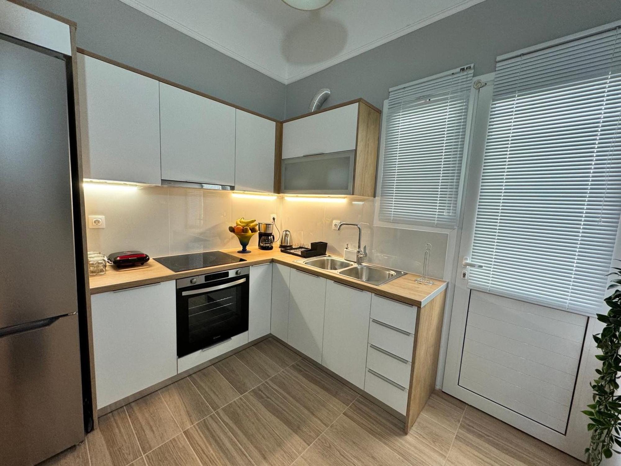Appartement Urban Breeze Aparment 1 à Athènes Extérieur photo